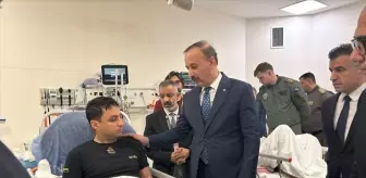 Isparta Valisi Erin, helikopter kazasının ardından hastaneye kaldırılan askerleri ziyaret etti