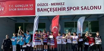 Düzce'de Okul Sporları Kros Müsabakaları Düzenlendi