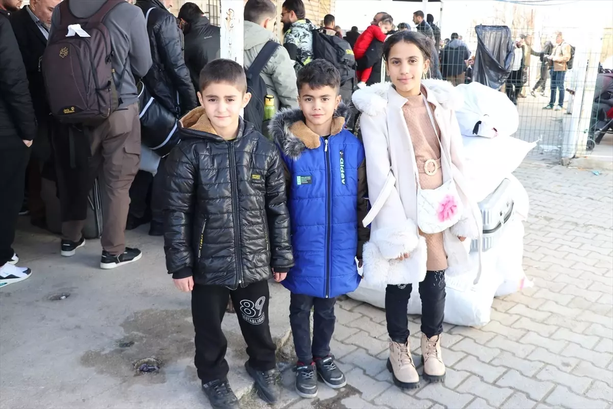 Suriyeli Çocuklar Ailelerine Kavuşmanın Mutluluğunu Yaşıyor