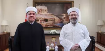 Diyanet İşleri Başkanı Ali Erbaş, Polonya Müslümanları İle Görüştü