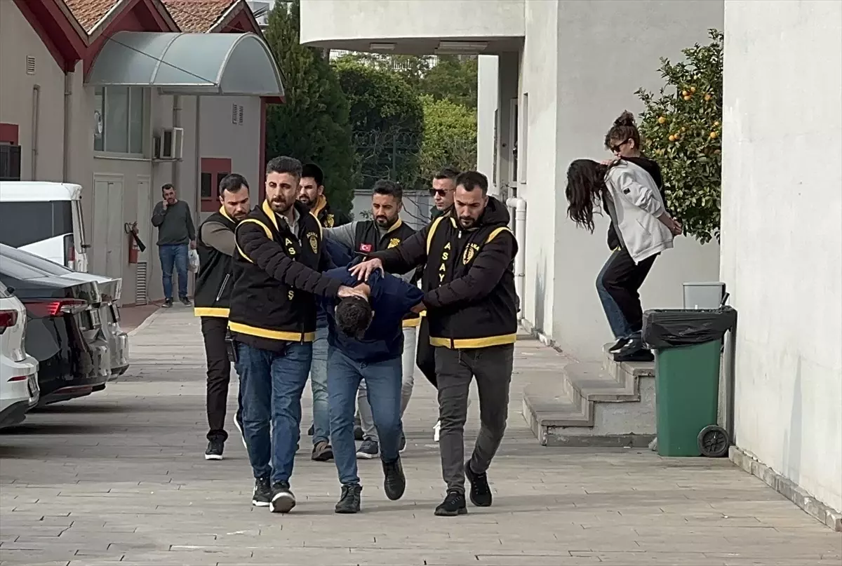 Adana'da Sokakta Silahlı Cinayet: 4 Şüpheli Tutuklandı