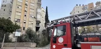 Antalya'da Apartman Yangını: 4 Kişi Dumandan Etkilendi