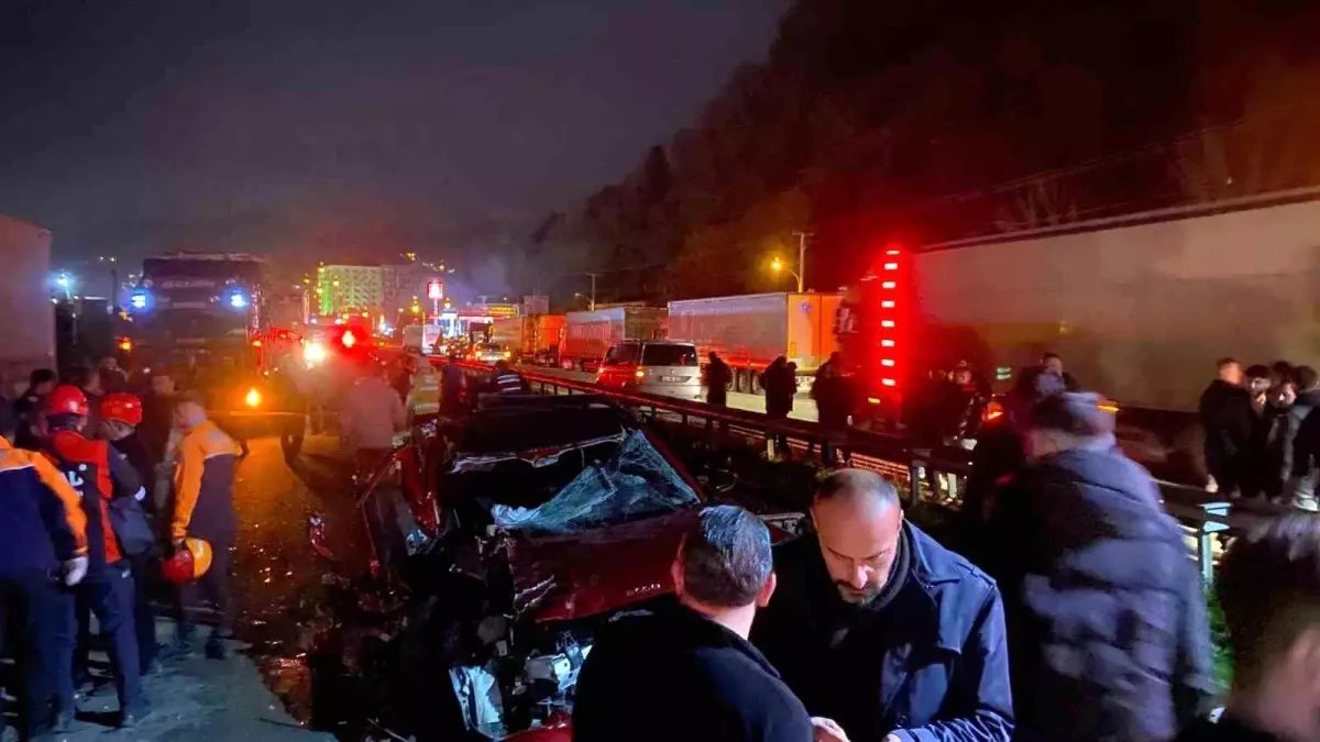 Artvin Hopa'da Trafik Kazası: Bir Ölü, Bir Yaralı