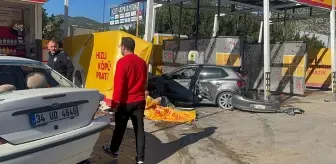 Bodrum'da Kazada Yaya Hayatını Kaybetti, Sürücü Yaralandı