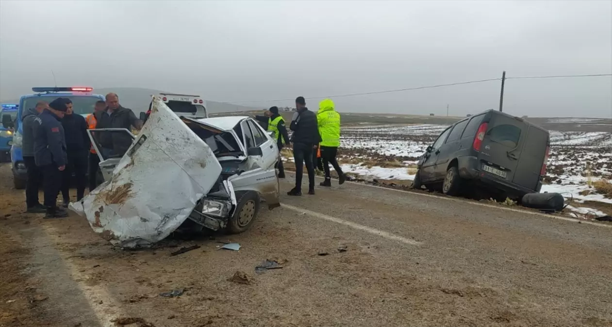 Kahramanmaraş'ta Trafik Kazası: 1 Ölü, 3 Yaralı