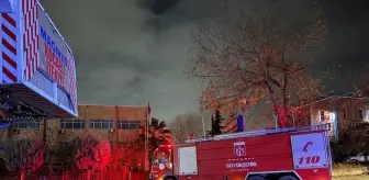 Gebze'deki Kablo Fabrikasında Patlama ve Yangın