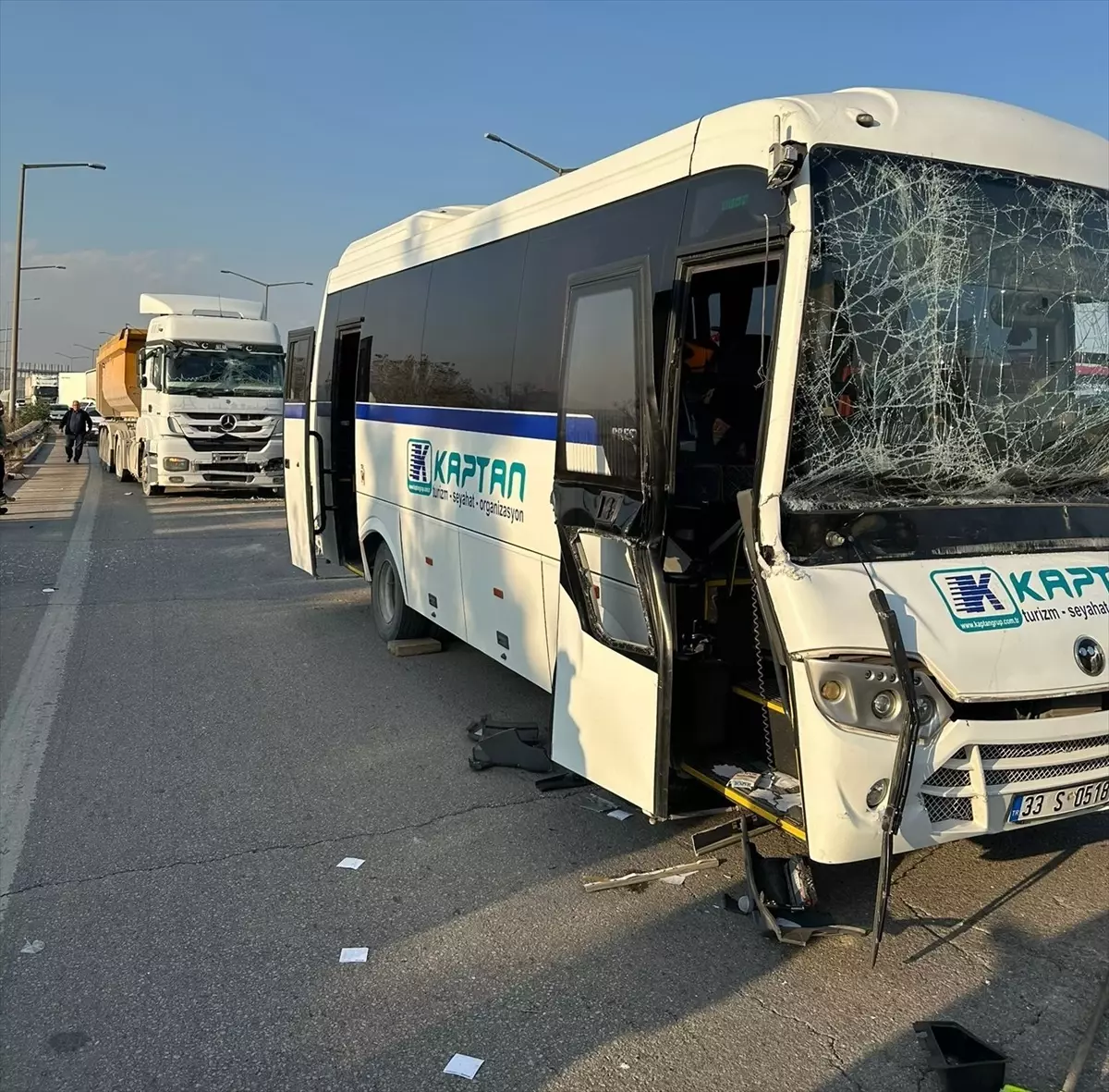 Mersin'de Zincirleme Trafik Kazası: 5 Yaralı