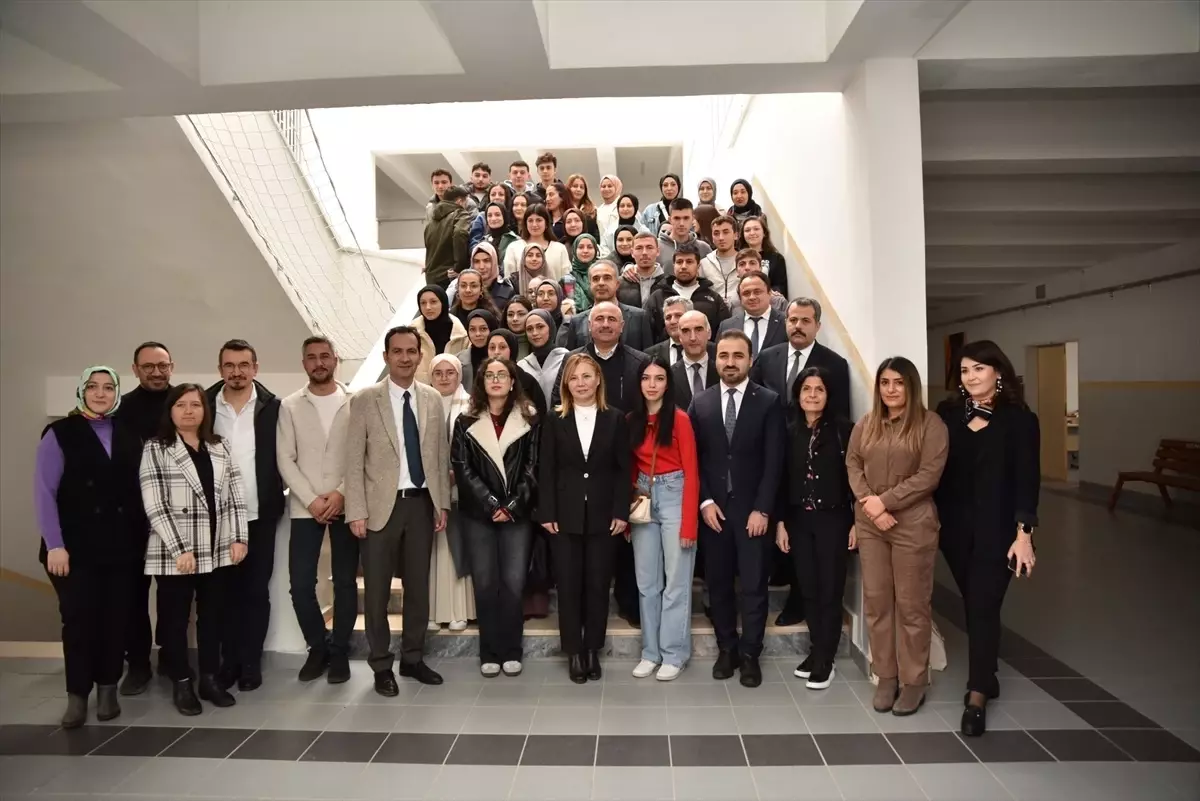 OMÜ Rektörü Prof. Dr. Fatma Aydın'dan Meslek Yüksekokullarına Ziyaret
