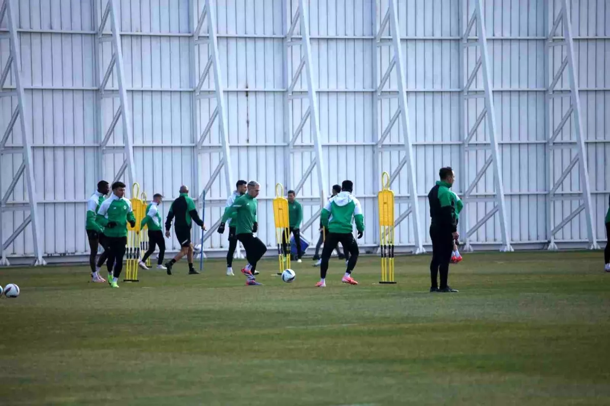 Konyaspor, Rizespor Maçına Hazırlanıyor