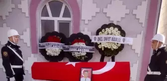 Denizli'de Fenalaşan Polis Memuru Serdar Gülcan Toprağa Verildi