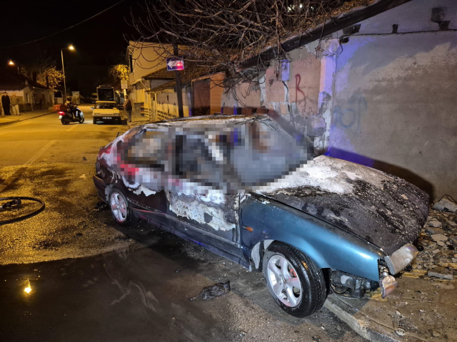 The car that crashed into the wall caught fire! 4 people burned to death