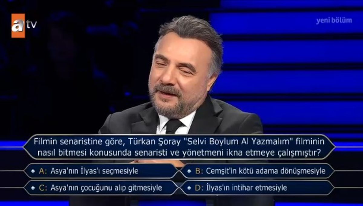 Filmin senaristine göre, Türkan Şoray 'Selvi Boylum Al Yazmalım' filminin nasıl bitmesi konusunda senaristi ve yönetmeni ikna etmeye çalışmıştır?