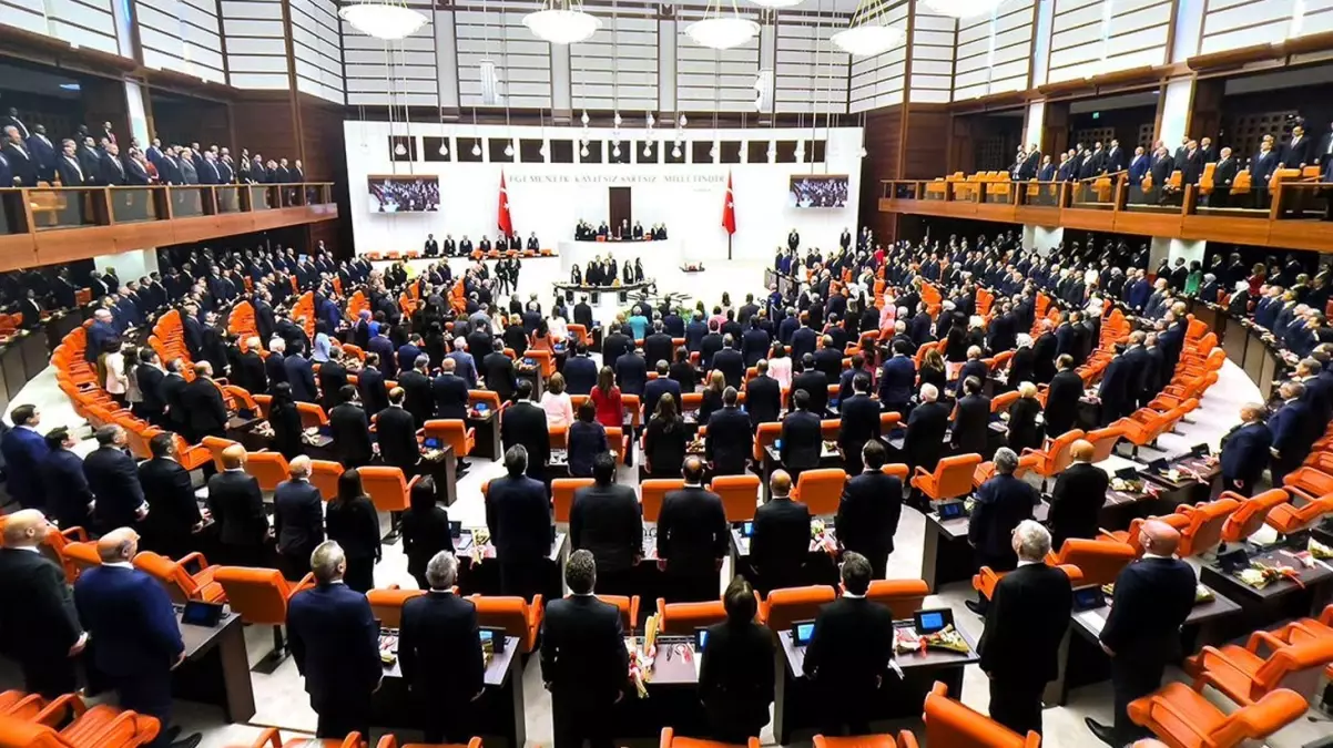 MHP'li Saffet Sancaklı: TBMM'deki 600 vekilin 400'ü obez ve aşırı kilolu