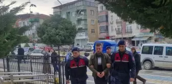 Tokat'ta 8 Ton Kaçak Orman Emvali Ele Geçirildi