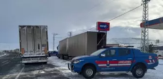 Ardahan-Kars Kara Yolunda Ulaşım Normale Döndü