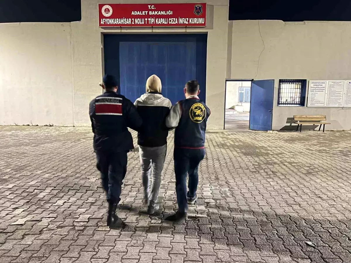 Afyonkarahisar'da Büyükbaş Hayvan Hırsızlığına 3 Tutuklama