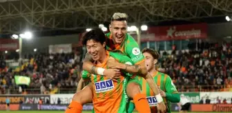 Trendyol Süper Lig'de Alanyaspor, Gaziantep FK'yı 3-0 Mağlup Etti