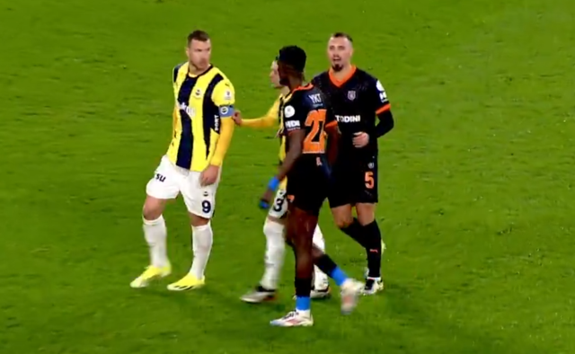 Incident in the Fenerbahçe match: He head-butted, received a red card