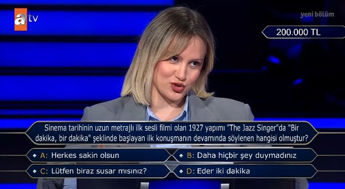 Sinema tarihinin uzun metrajlı ilk sesli filmi olan 1927 yapımı 'The Jazz Singer'da 'Bir dakika, bir dakika' şeklinde başlayan ilk konuşmanın ...