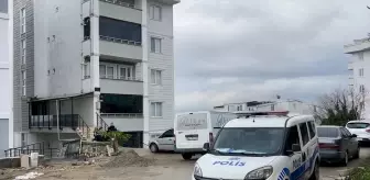 Kocaeli'de Kadın Eşini Bıçakla Yaraladı