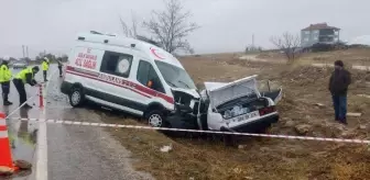 Yozgat'ta Ambulans ile Otomobil Çarpıştı: 1 Ölü