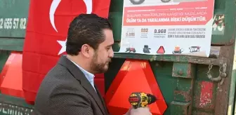 Kadirli'de Traktör Sürücülerine Reflektör Dağıtımı Gerçekleştirildi