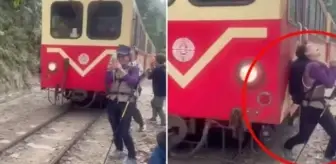 Raylarda selfie çekmeye çalışan turiste tren çarptı