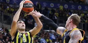 Türkiye'de de forma giyen ünlü basketbolcu evinde ölü bulundu