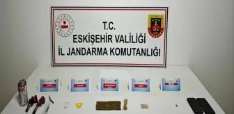 Eskişehir'de Uyuşturucu Operasyonu: 2 Zanlı Gözaltında