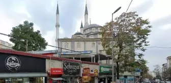 Esenyurt kayyumu 37 caminin mülkiyetini müftülüğe devretti