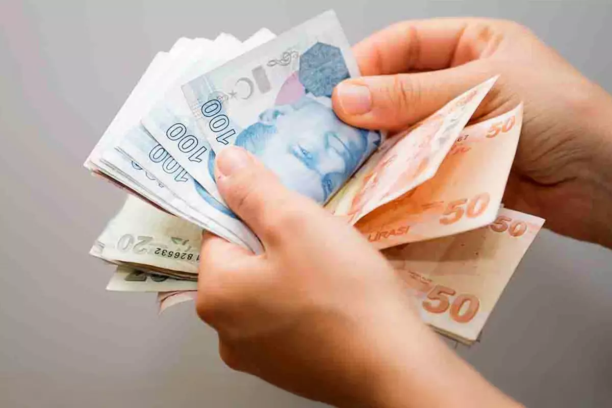 İşte Türk-İş'in zarfından çıkan asgari ücret rakamı