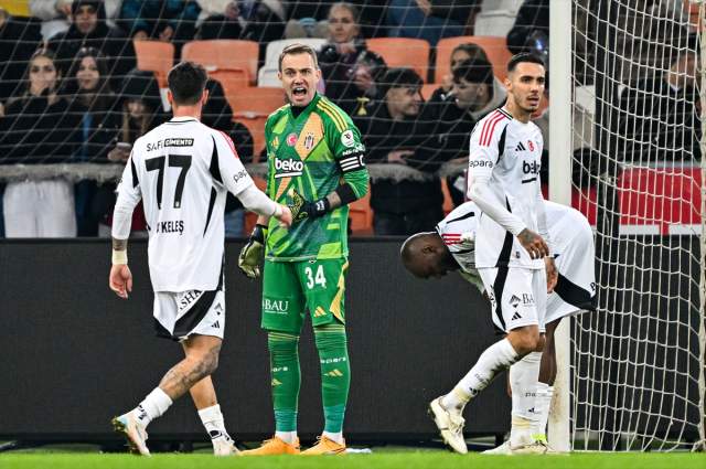 Beşiktaş-Alanyaspor maçı ne zaman? Beşiktaş-Alanyaspor maçı hangi kanalda, şifresiz mi? Beşiktaş-Alanyaspor maçı ne zaman? Beşiktaş-Alanyaspor maçı hangi kanalda, şifresiz mi?