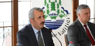 Edirne Valisi Yunus Sezer, Roman STK'ları ile Toplandı