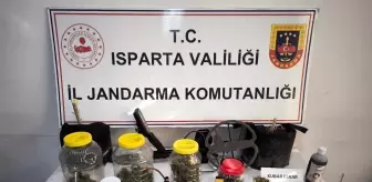 Isparta'da Uyuşturucu ve Tarihi Obje Ele Geçirildi