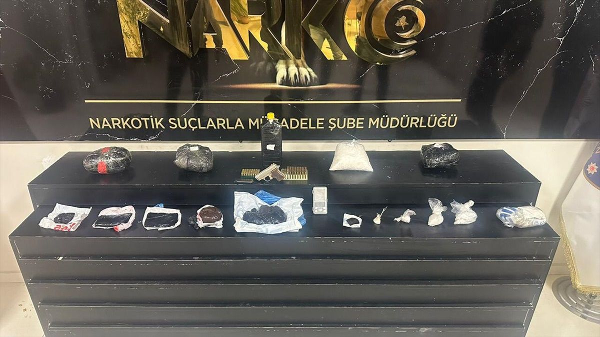 Van'da Uyuşturucu Operasyonları: 50 Şüpheliye İşlem Yapıldı