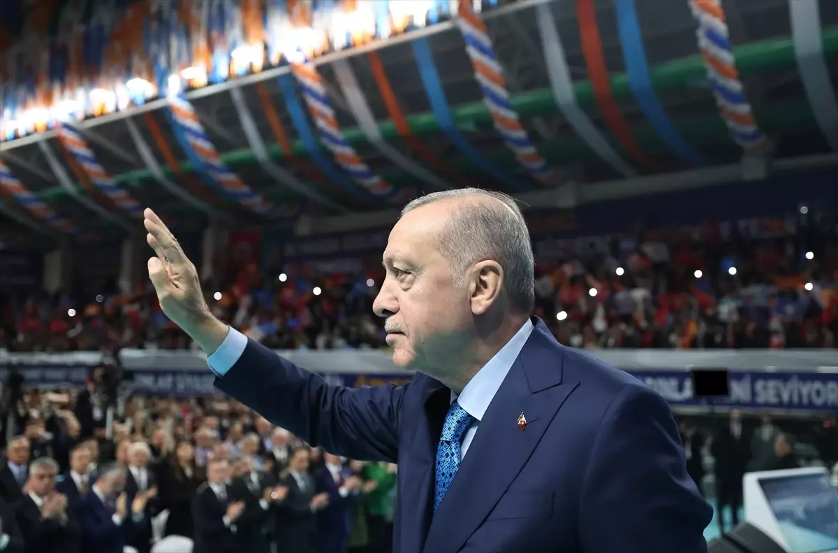 Cumhurbaşkanı Erdoğan: 'Baas rejimi devrileli 2 hafta oldu.
