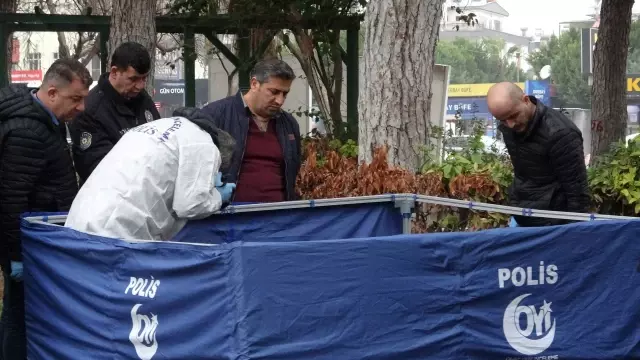 A furniture master was found dead in the park in Antalya