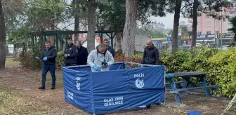 Antalya'da Parkta Bir Kişi Ölü Bulundu