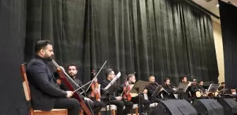 Şanlıurfa Devlet Türk Halk Müziği Topluluğu Kilis'te Konser Verdi