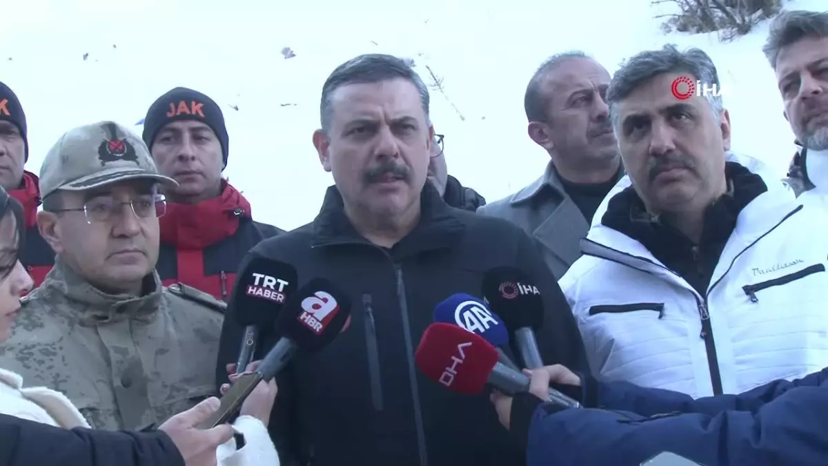 Çığ Altında Kalan Milli Sporcu Emre Yazgan Hayatını Kaybetti