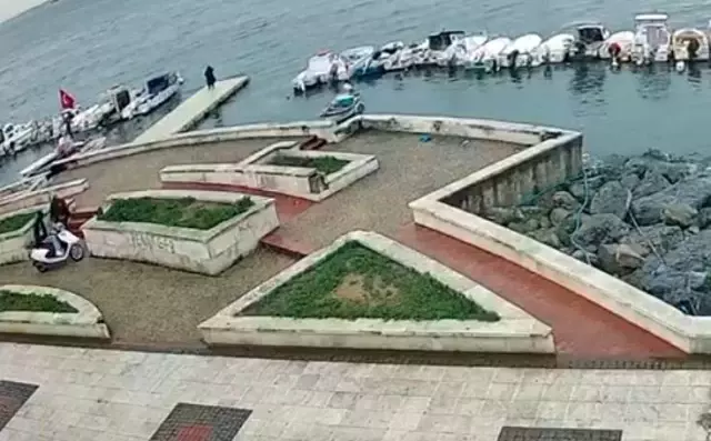 79-year-old woman who jumped into the sea in Pendik lost her life