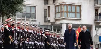 TBMM Başkanı Numan Kurtulmuş, Kuzey Makedonya Meclisi'nde Resmi Törende Karşılandı