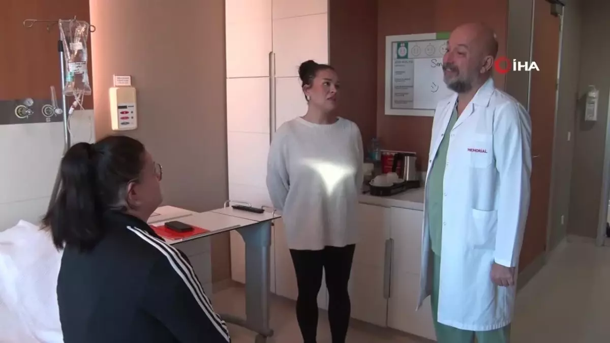 Alman Turistin Midesi Ameliyat Sırasında Sağ Tarafta Bulundu