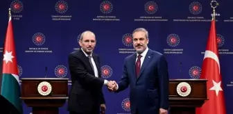 Hakan Fidan ve Ayman Safadi Suriye Gelişmelerini Görüştü