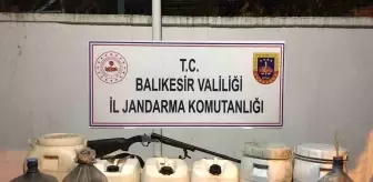 Balıkesir'de Kaçakçılık Operasyonu: 24 Gözaltı