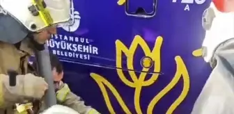 Beyoğlu'nda Tramvayın Çarptığı Yaşlı Adam Yaralandı