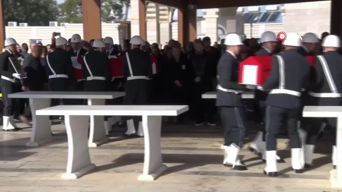 Helikopter Kazasında Hayatını Kaybedenlere Son Veda