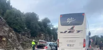 Muğla'da Yolcu Otobüsü ile Çarpışan Otomobildeki Çift Hayatını Kaybetti