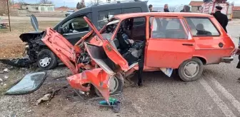 Kırşehir'de Trafik Kazası: 3 Yaralı