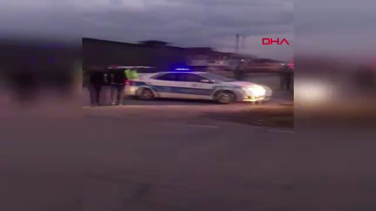 Samsun'da 9 Yaşındaki Çocuğun Kullandığı Araç Kamyona Çarptı: 5 Yaralı
